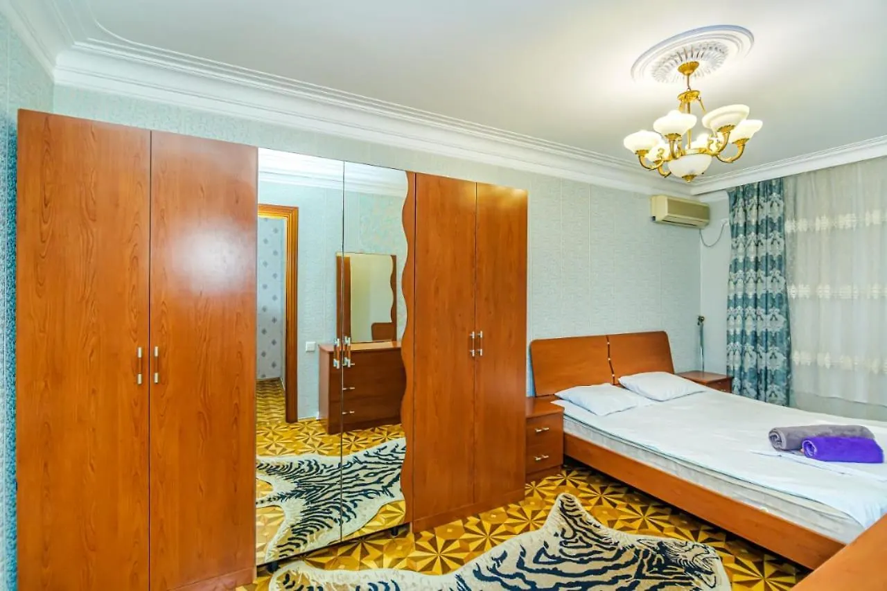 Brown Apartment باكو
